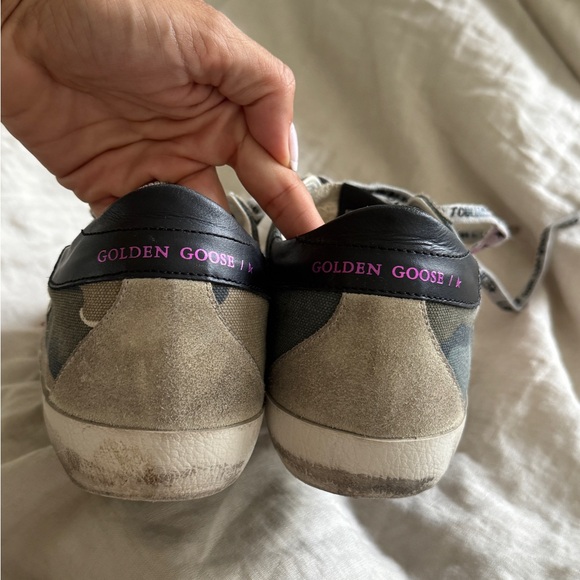 Golden Goose Women's Camouflage Low-Top Sneakers with Pink Star Size 39 - Picture 5 of 10